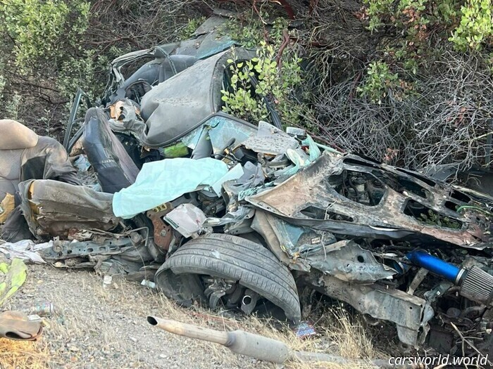 "Non riusciamo a capire come qualcuno possa essere uscito indenne da questo incidente", dicono i vigili del fuoco dopo che il conducente è scomparso | Carscoops